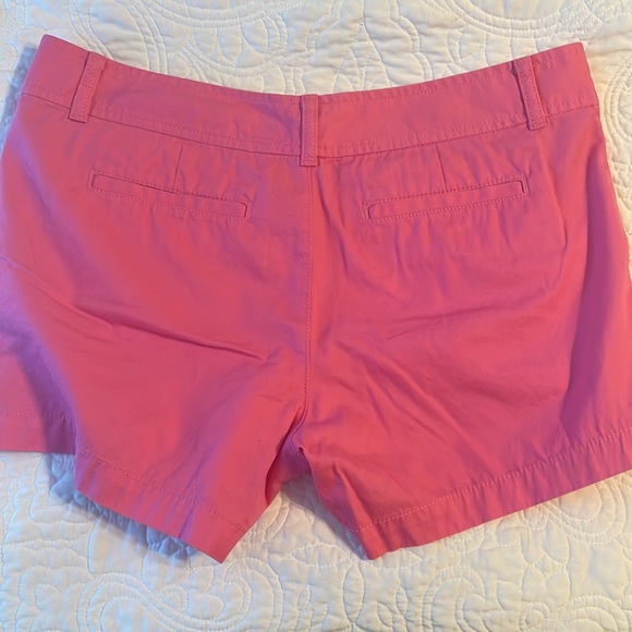 Lilly Pulitzer Callahan shorts - Picture 2 of 5